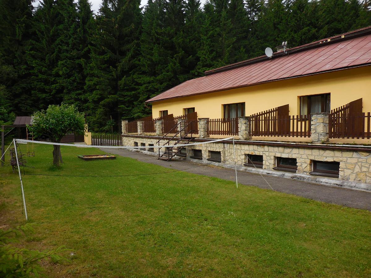 Penzion Tisuvka Cikhaj Esterno foto