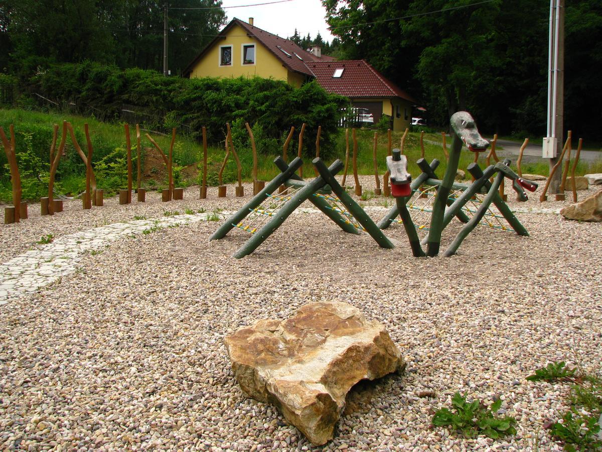 Penzion Tisuvka Cikhaj Esterno foto